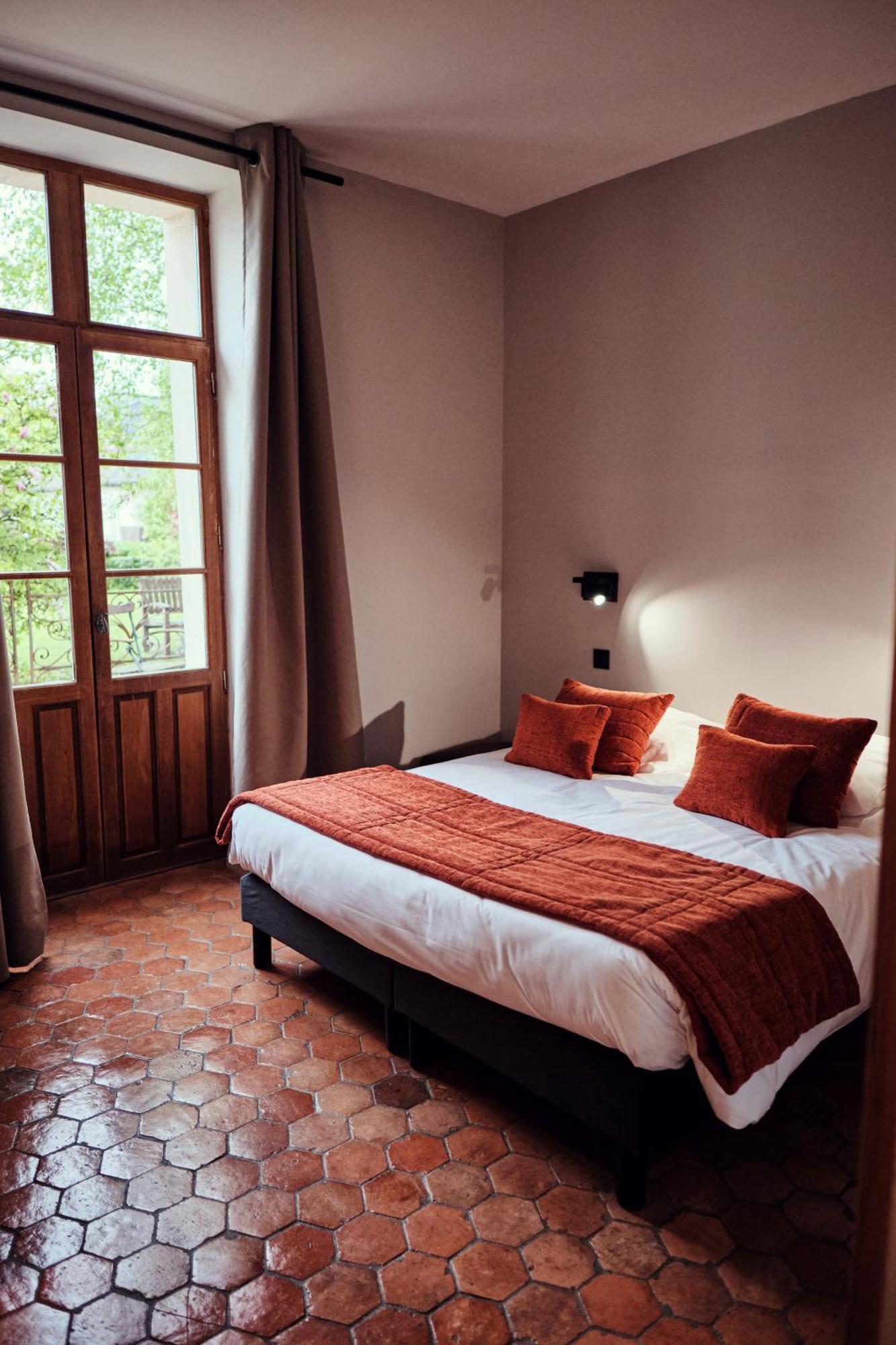 Hostellerie De La Tour D'Auxois Saulieu Dış mekan fotoğraf