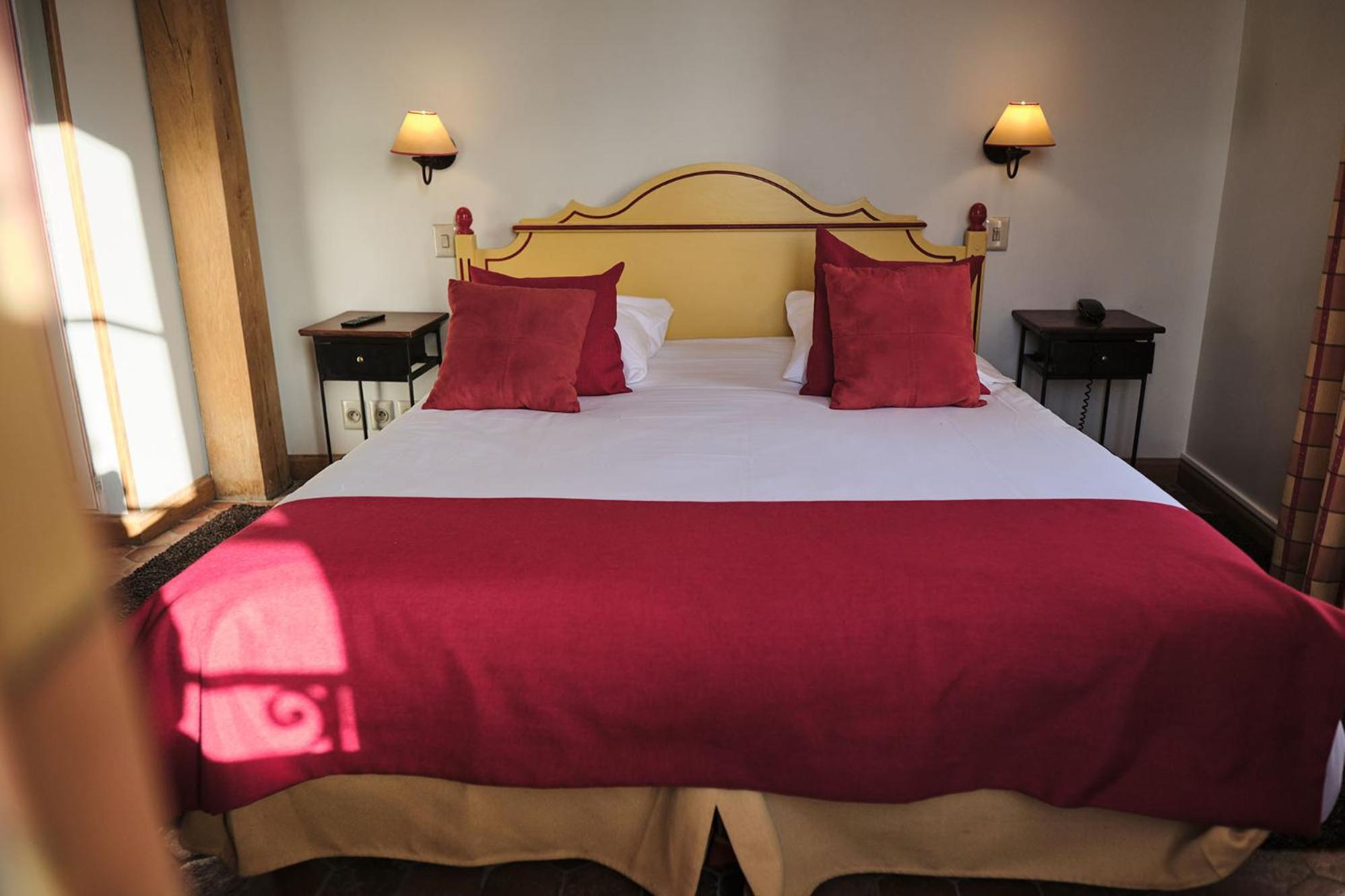 Hostellerie De La Tour D'Auxois Saulieu Dış mekan fotoğraf