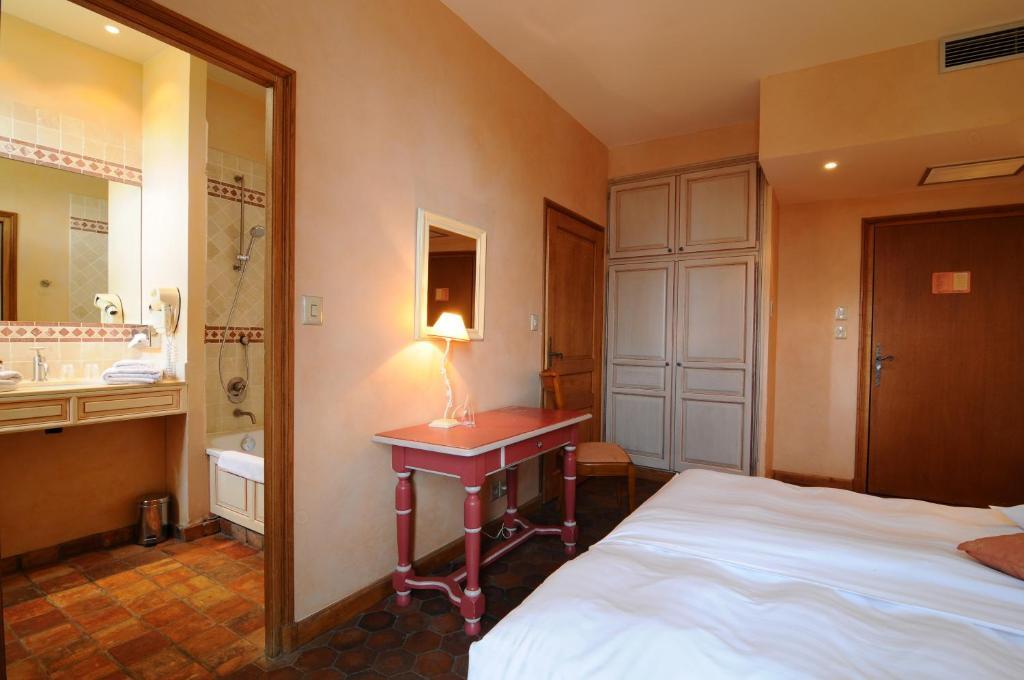 Hostellerie De La Tour D'Auxois Saulieu Dış mekan fotoğraf